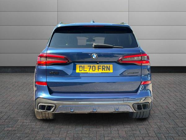BMW X5 Photo autoimg-dd778abcfb24d9e0758d84ba3eca16733c87f14e.jpg