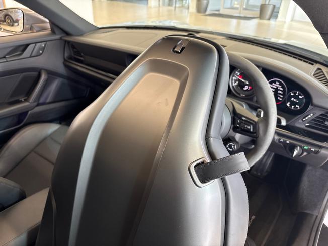 PORSCHE 911 Photo 27