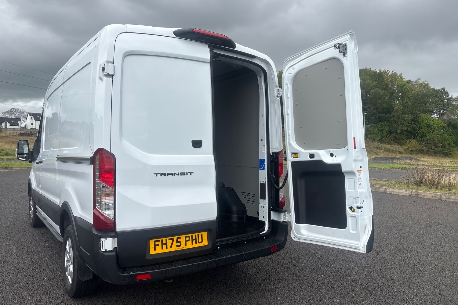 Ford TRANSIT Photo 6