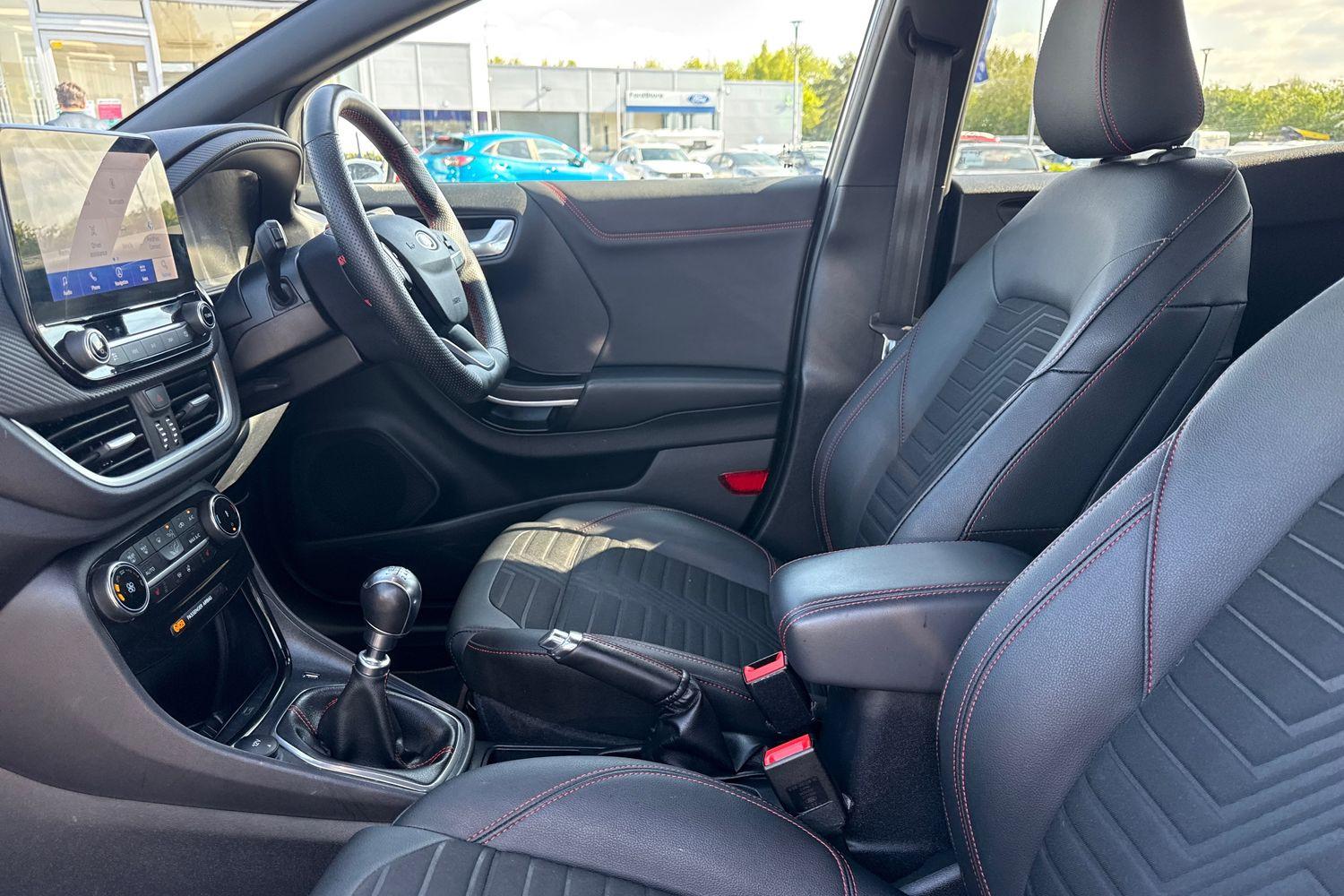 Ford PUMA Photo 18