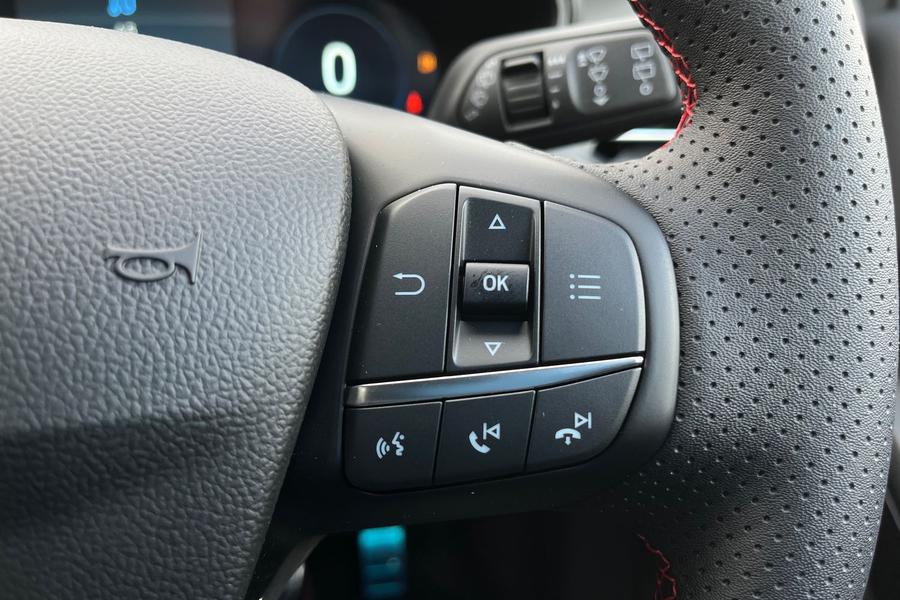 Ford FOCUS Photo autoimg-dd7987e7614c0ab7daa99b90d9396ad629ed7257.jpg