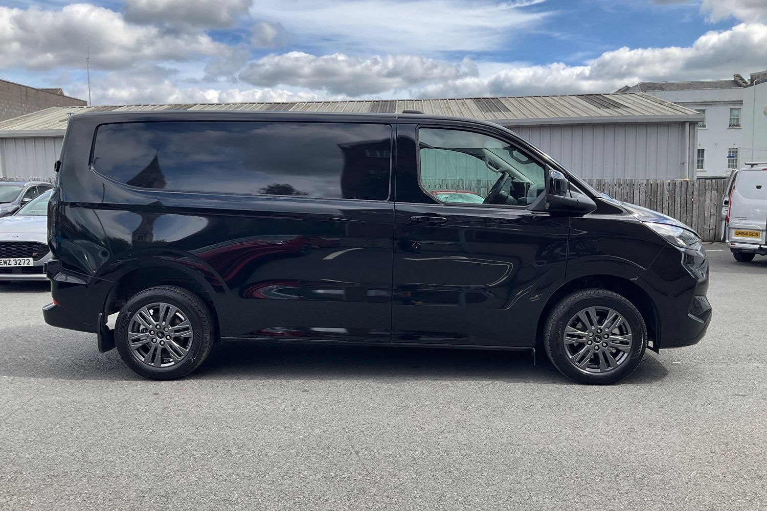 Ford TRANSIT CUSTOM Photo 21
