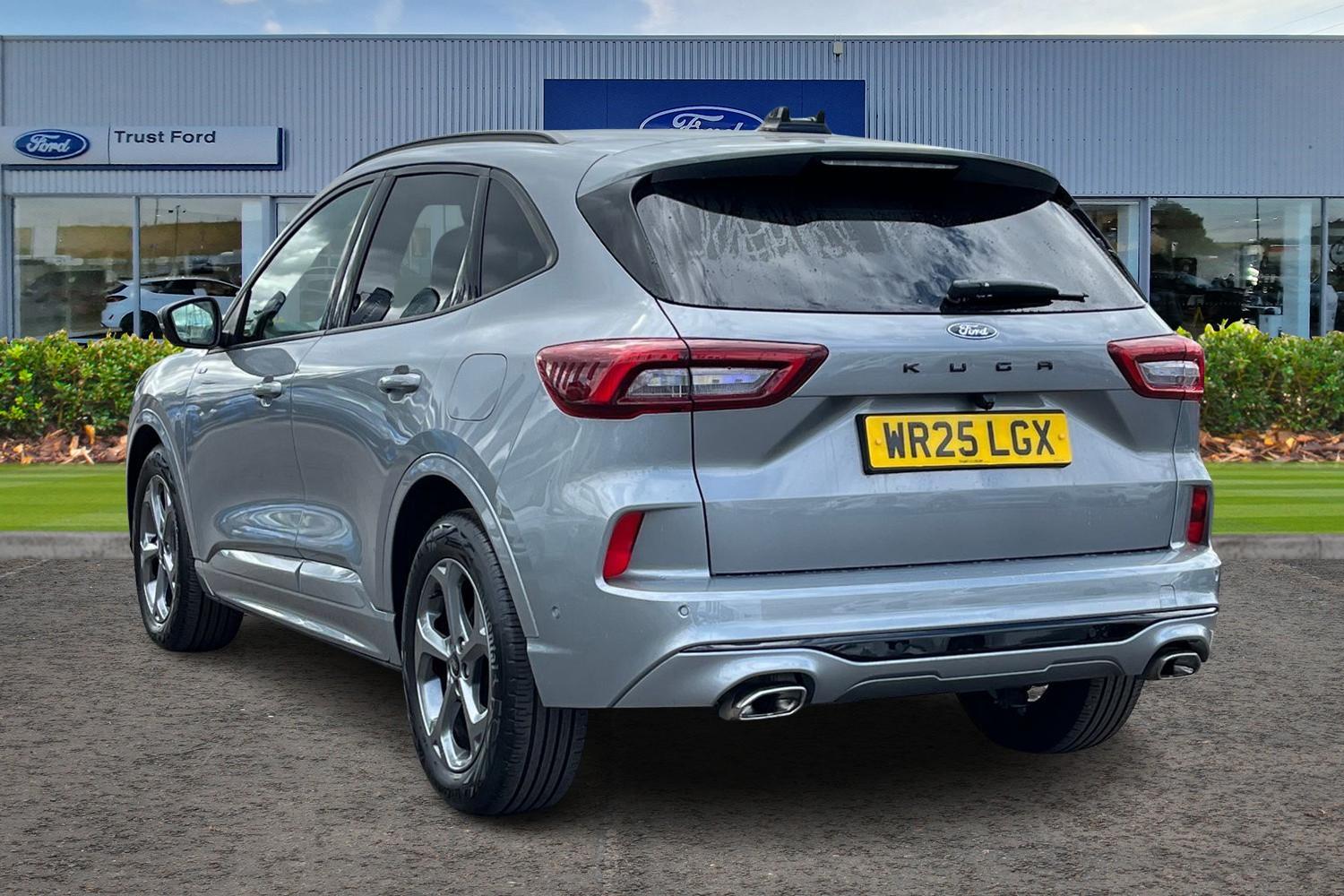 Ford Kuga Photo 1