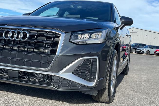 AUDI  Q2  Photo 27