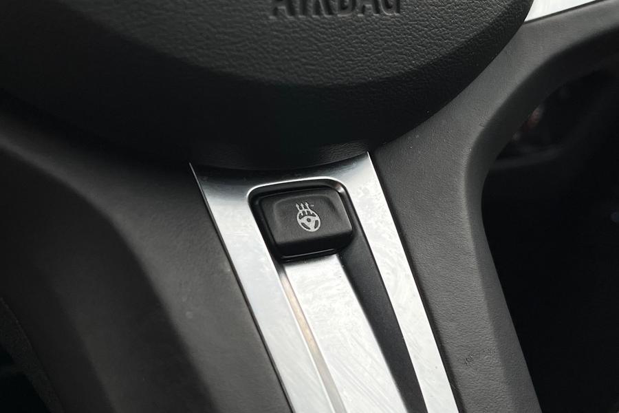 BMW 3 SERIES Photo autoimg-dd86836570782a47a38405607fc10964fd1bf6d2.jpg