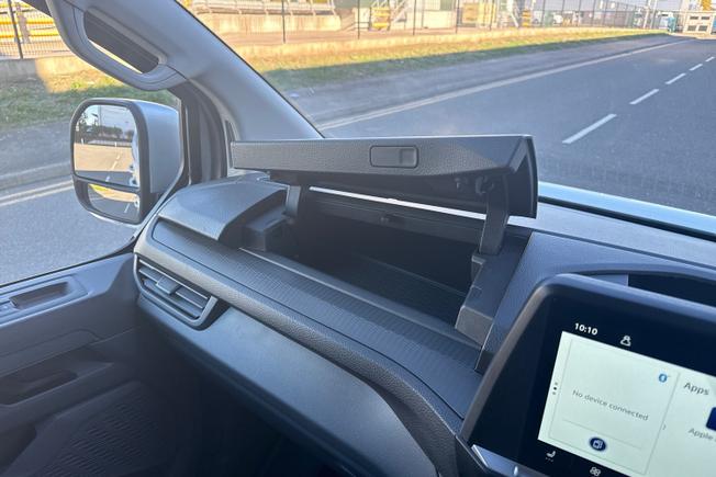 VOLKSWAGEN Transporter Photo 43