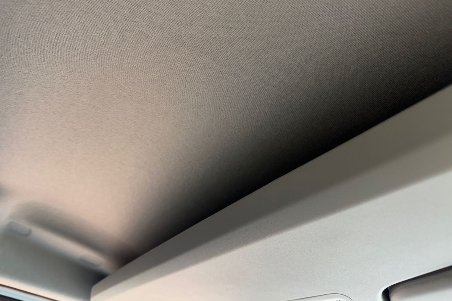 Ford E-TRANSIT COURIER Photo 32