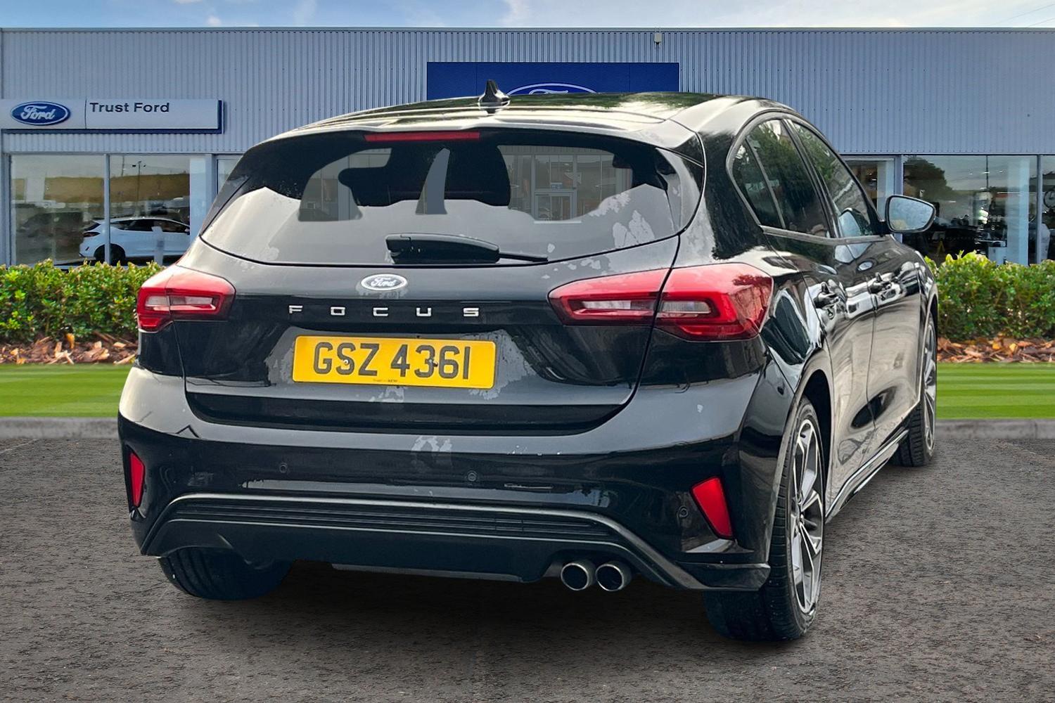 Ford FOCUS Photo 3