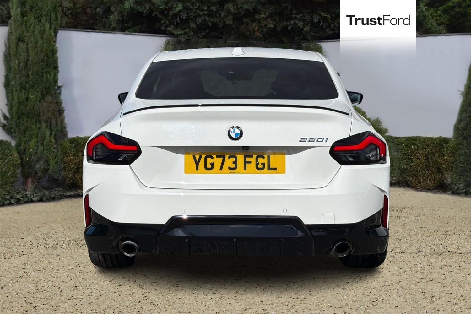 BMW 2 SERIES Photo 6