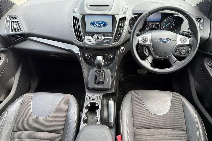 Ford KUGA Photo autoimg-dd94c12cbf4e3325ebadb16b8e59afc50d46a3dc.jpg