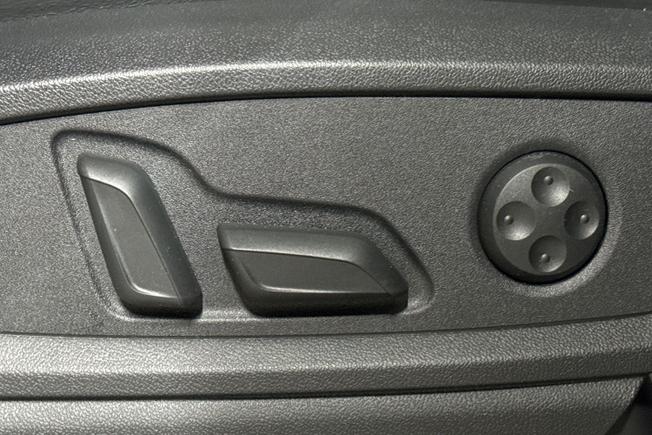 AUDI Q5 Photo 25