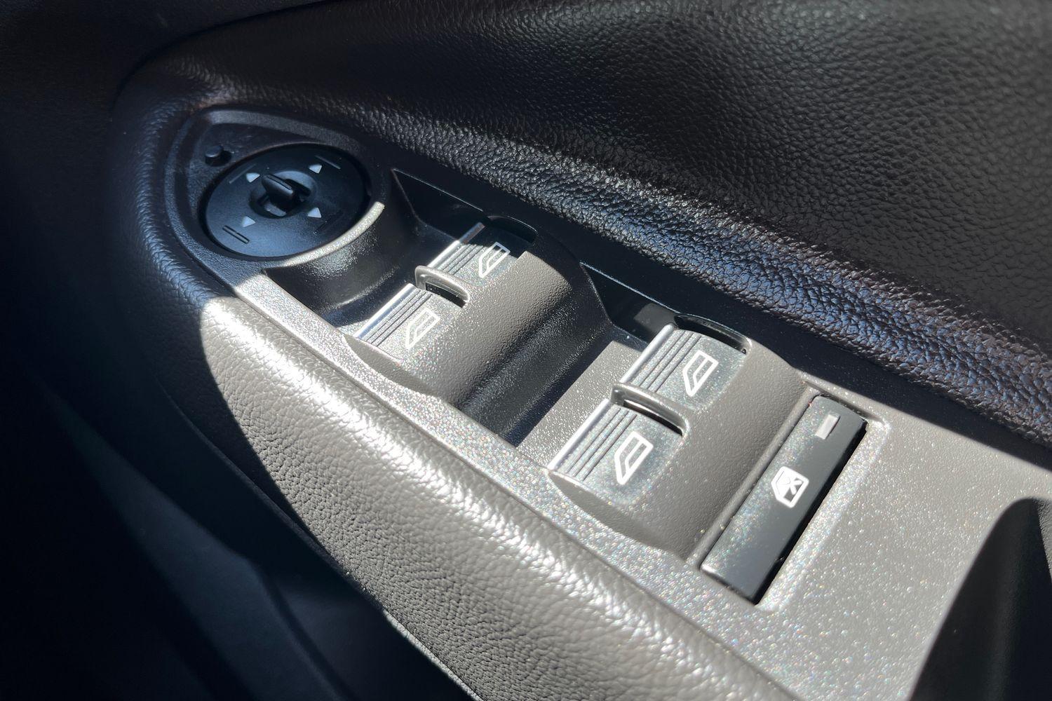 Ford KUGA Photo 15