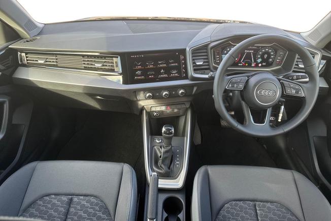 AUDI  A1 Sportback Photo 10
