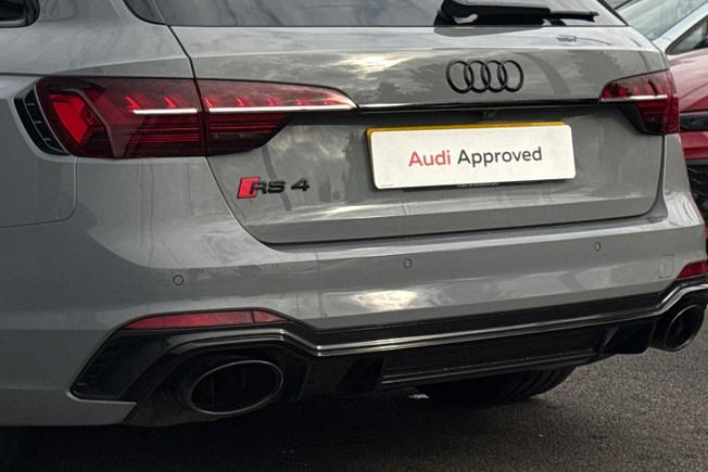 AUDI Rs4 Avant Photo 49