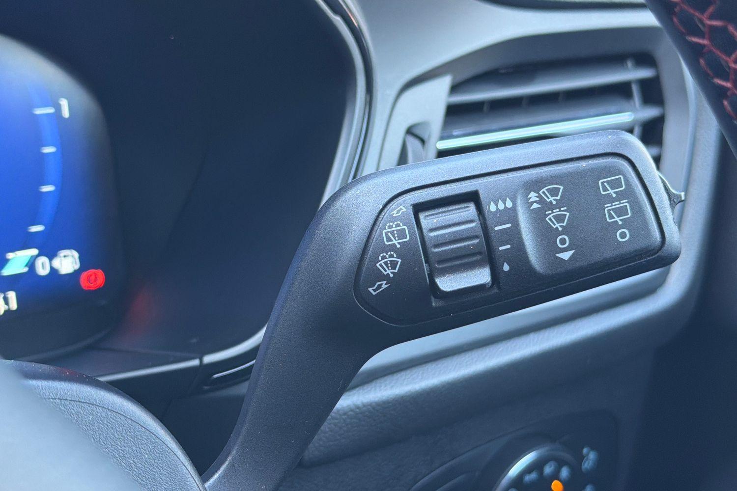 Ford FOCUS Photo 14