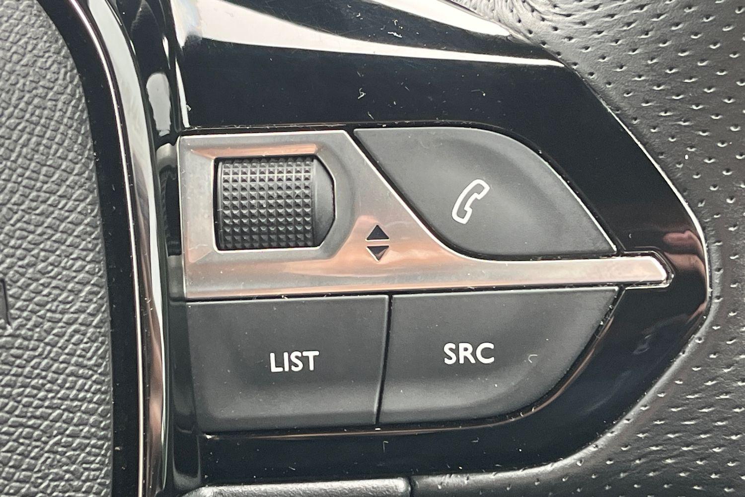 Peugeot 2008 Photo 25