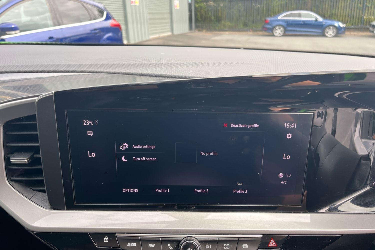 Vauxhall MOKKA Photo 30