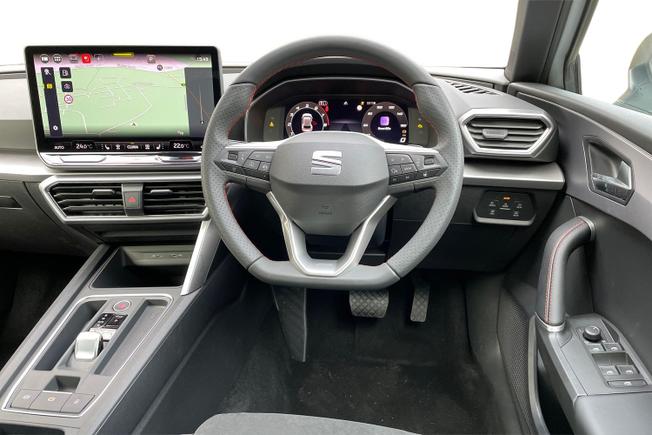 SEAT Leon Photo 11