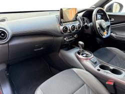 NISSAN Juke Photo 2