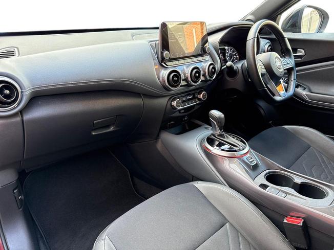 NISSAN Juke Photo 2