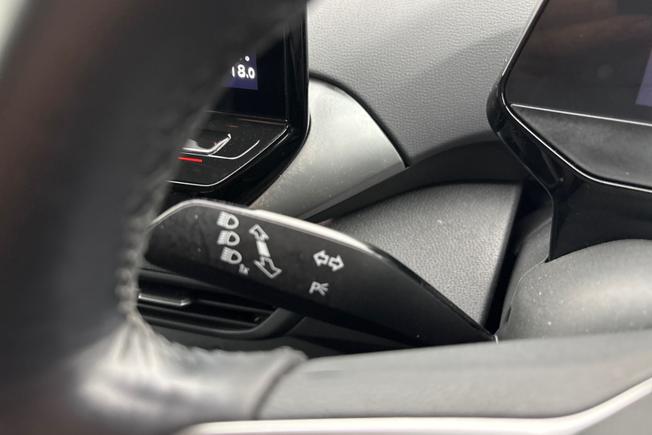 VOLKSWAGEN Id.5 Photo 22