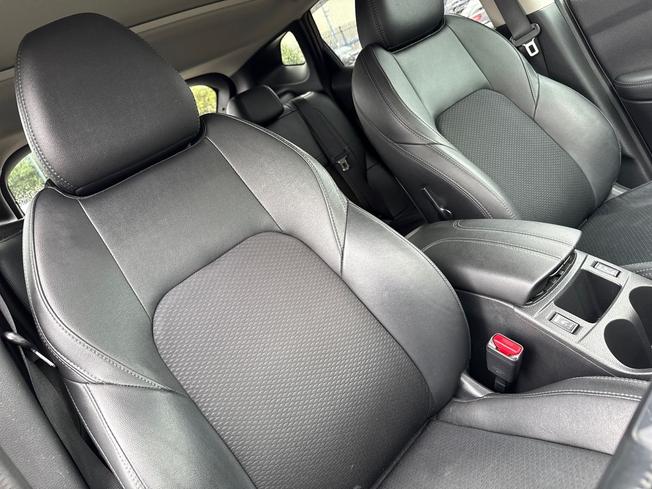NISSAN Qashqai Photo 27