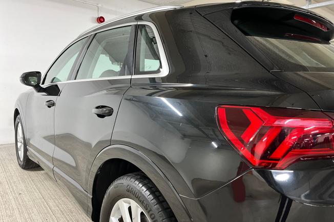 AUDI Q3 Photo 36