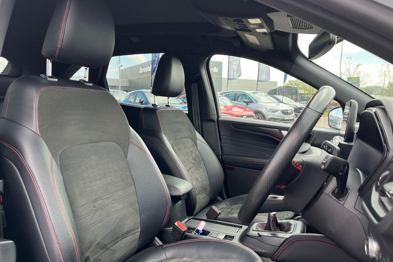Ford Kuga Photo 16