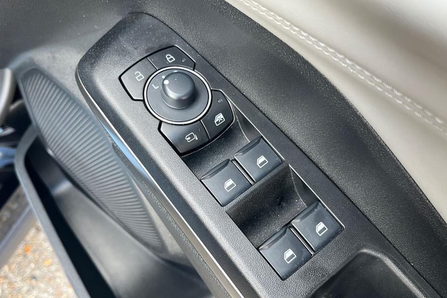 Ford Puma Gen-E Photo autoimg-ddc6a396b767d6497d00b055a73d02cc88738aed.jpg