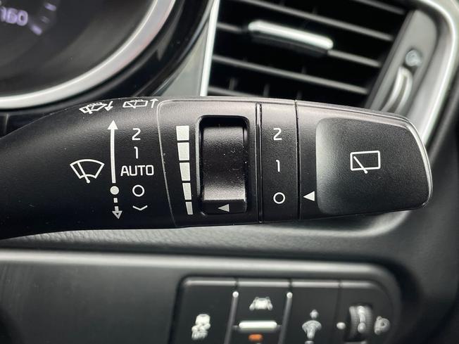 KIA Ceed Photo 44