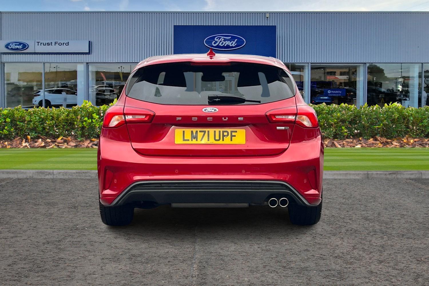 Ford Focus Photo 6