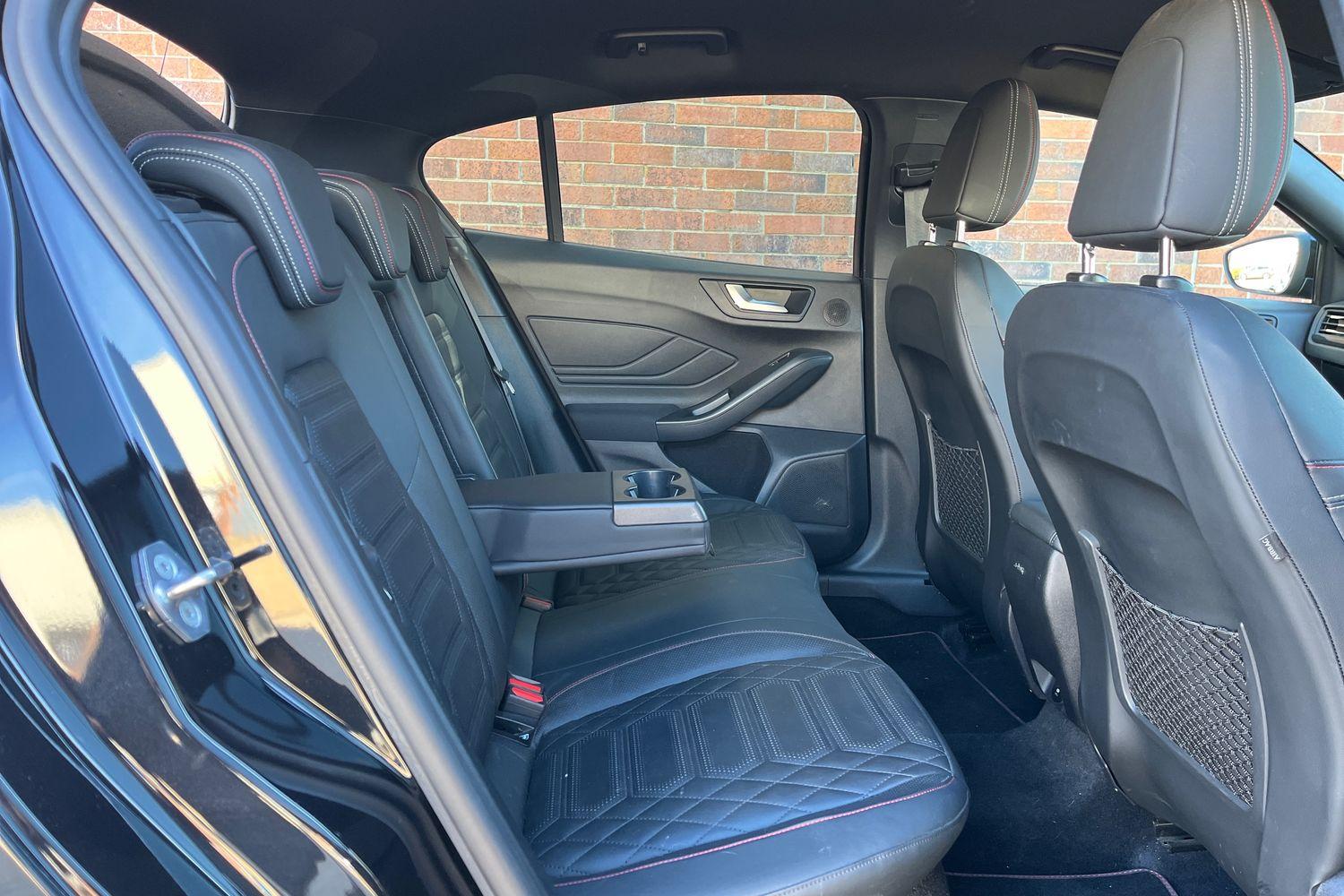 Ford Focus Photo 25