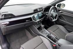 Audi Q3 Photo 2