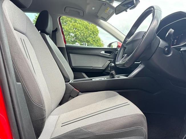 SEAT Leon Photo 42