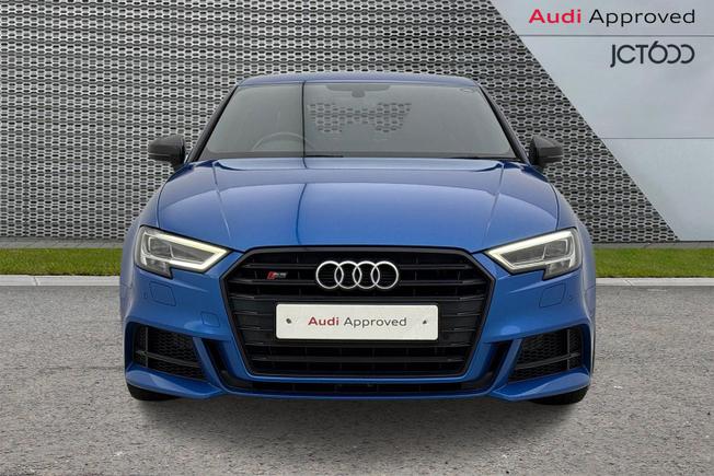 AUDI S3 Photo 8