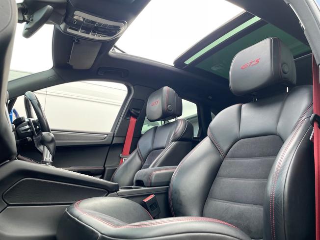 PORSCHE Macan Photo 30