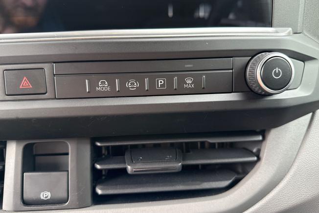 Volkswagen E-Transporter Photo 48