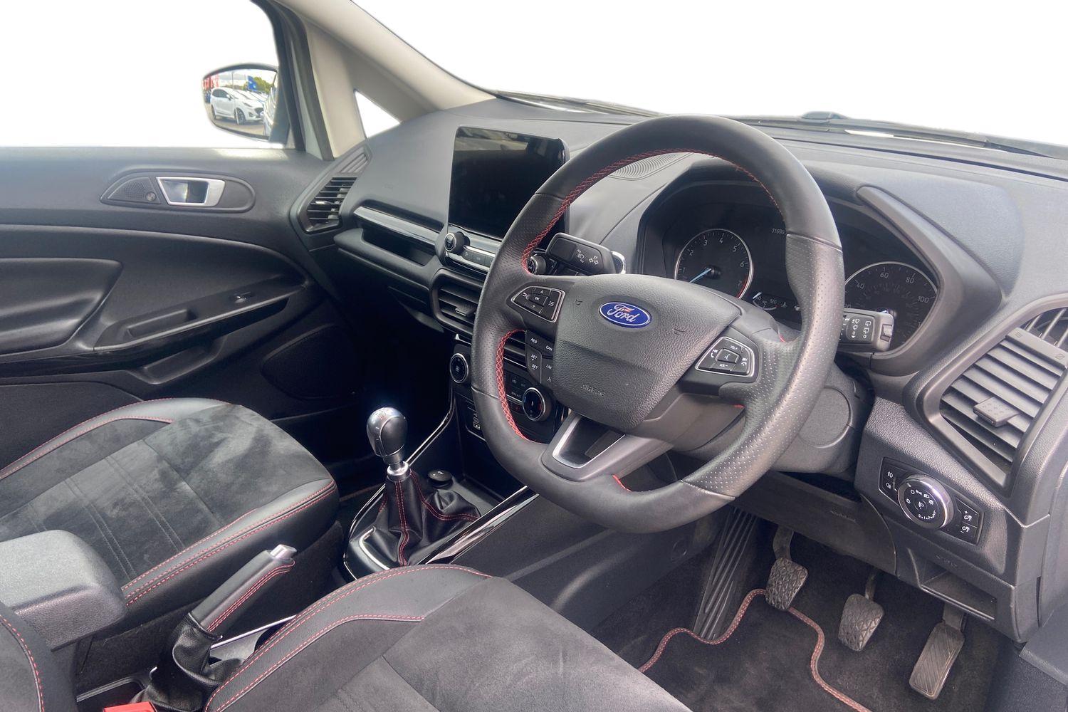 Ford ECOSPORT Photo 8