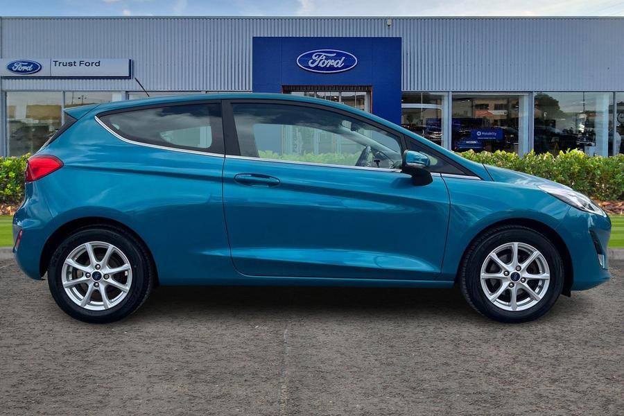 Ford Fiesta Photo autoimg-dde2c155437e6f84f4171819f59079114f95b166.jpg