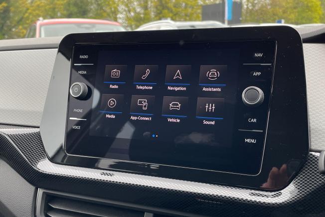 VOLKSWAGEN T-Cross Photo 30