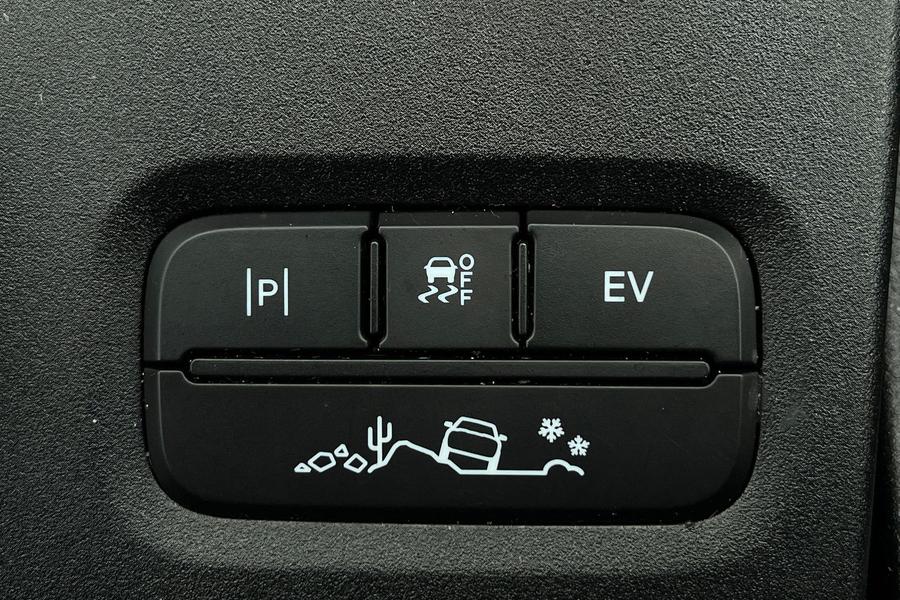 Ford Ranger Photo autoimg-dde5b93e8bd6de7c0baa1b66c87428971283c8a7.jpg