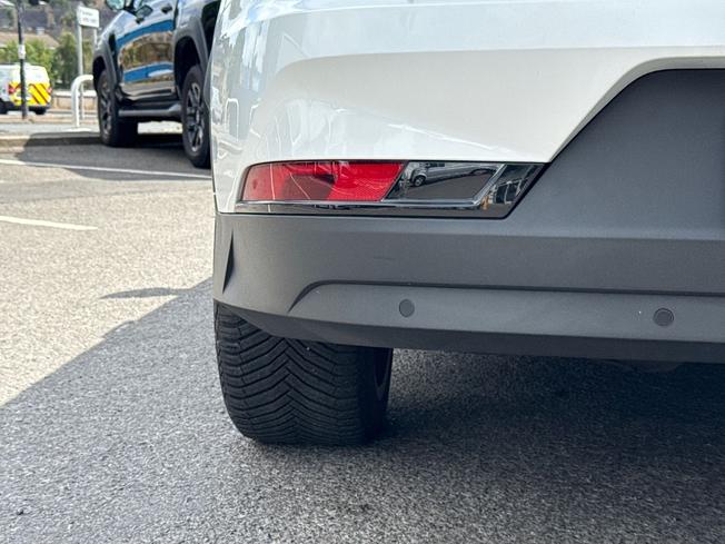 POLESTAR Polestar 2 Photo 33