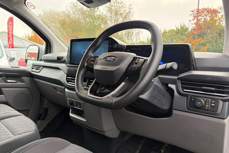 Used Ford TRANSIT CUSTOM 14