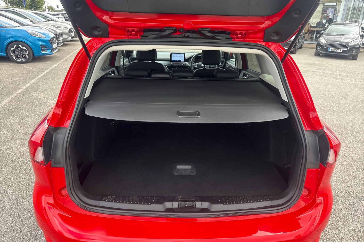 Ford FOCUS Photo 20