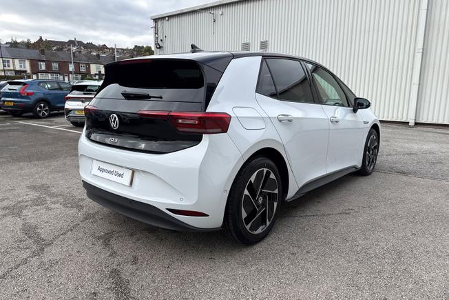 VOLKSWAGEN ID.3 Photo 23