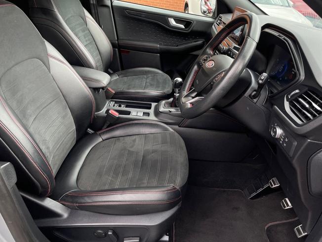 FORD Kuga Photo 29