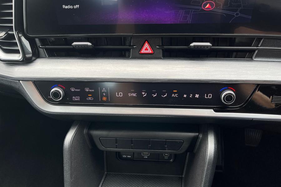 Kia SPORTAGE Photo autoimg-ddfba9f814f5069338887bad53bf33fb4bdc863f.jpg