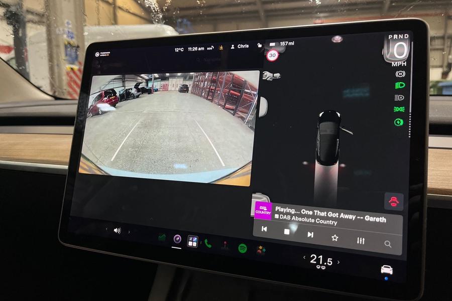 TESLA MODEL 3 Photo autoimg-ddff60c00de40310c6e193058db11cb608e66860.jpg