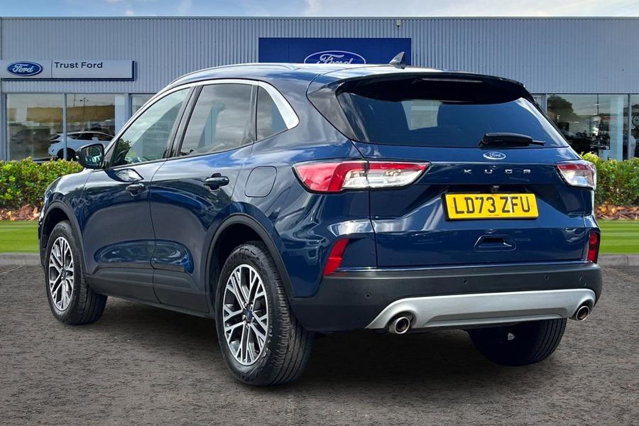 Ford KUGA Photo autoimg-de00fdfbe9714ff423129c7101f3099805b8b39d.jpg