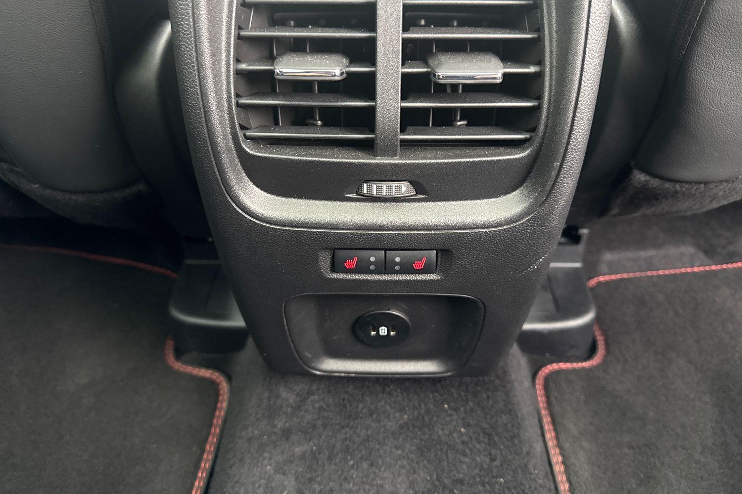 Ford KUGA Photo 39